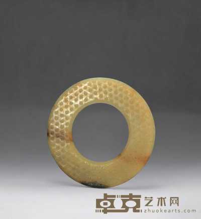 战国 黄玉乳丁纹环 直径9.2cm